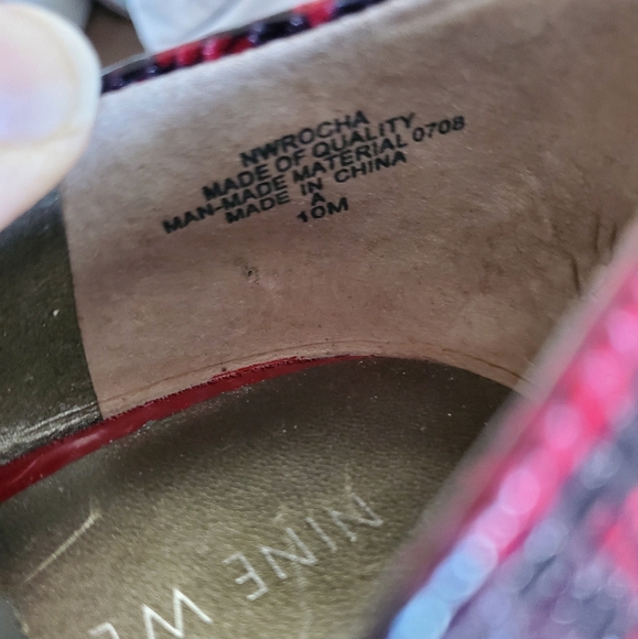 NWT Size 10 Gorgeous Nine West Snakeskin Pumps - black & red "Rocha" - Picture 7 of 7